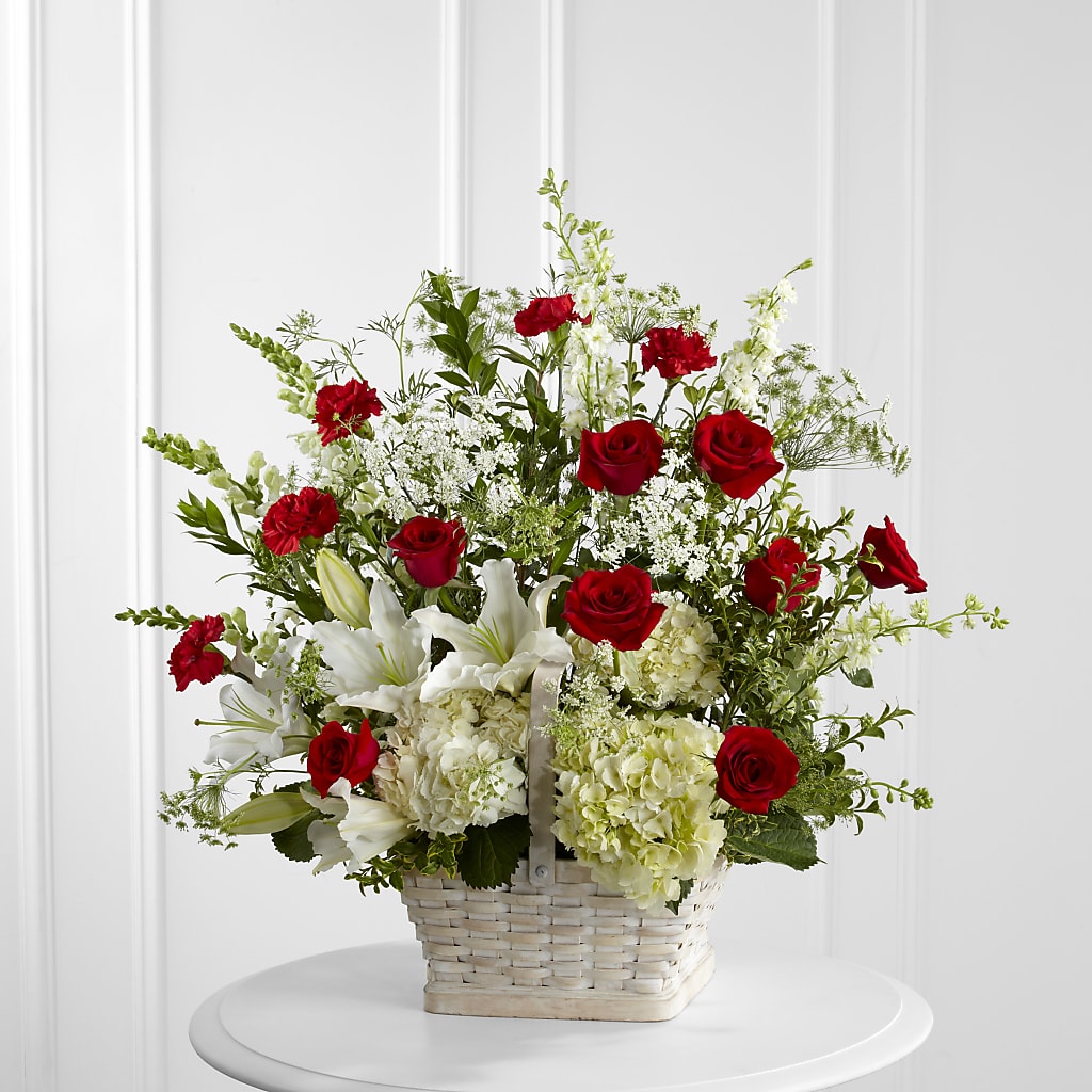 In Loving Memory Arrangement – Babes Floral Design Llc, Old Fort NC