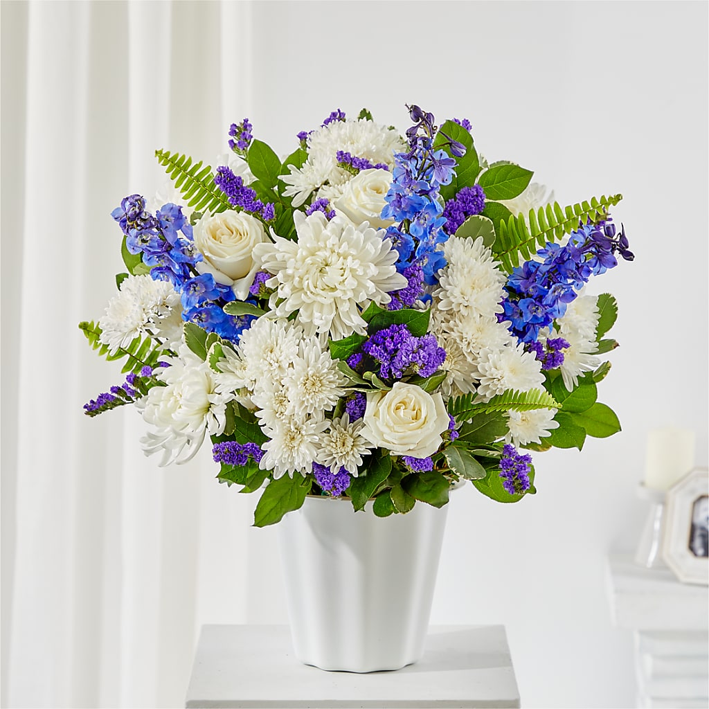 Hold Dear Tabletop Basket – Babes Floral Design Llc, Old Fort NC