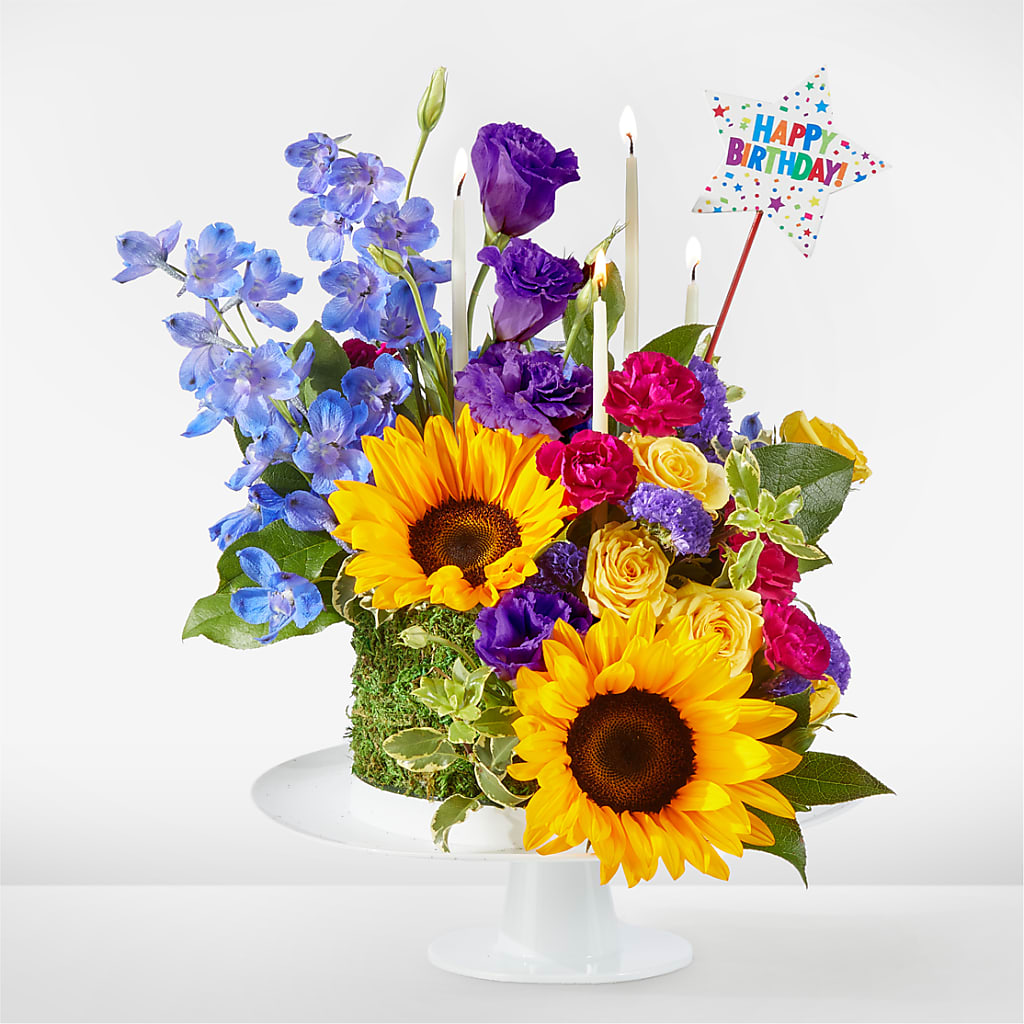 Star of the Day Floral Cake – Babes Floral Design Llc, Old Fort NC