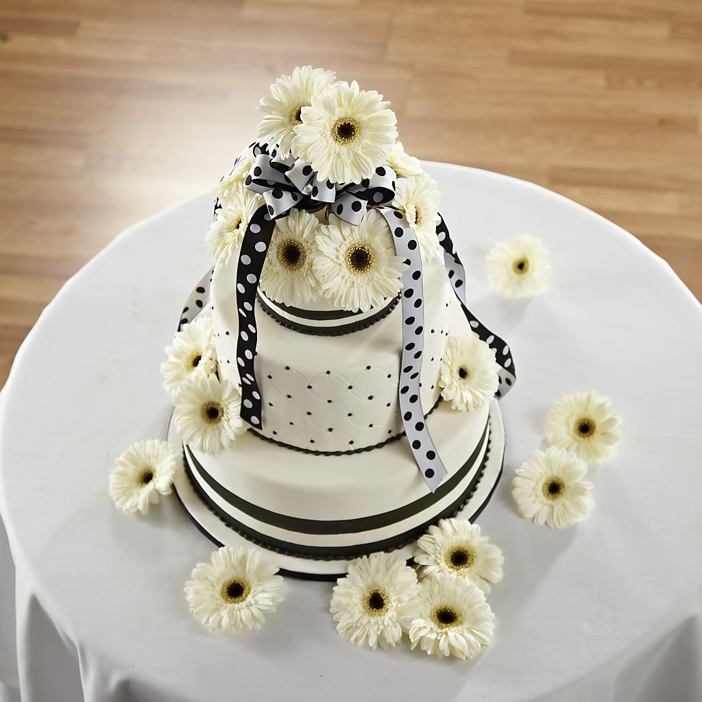 Simple Sophistication Cake Décor – Babes Floral Design Llc, Old Fort NC