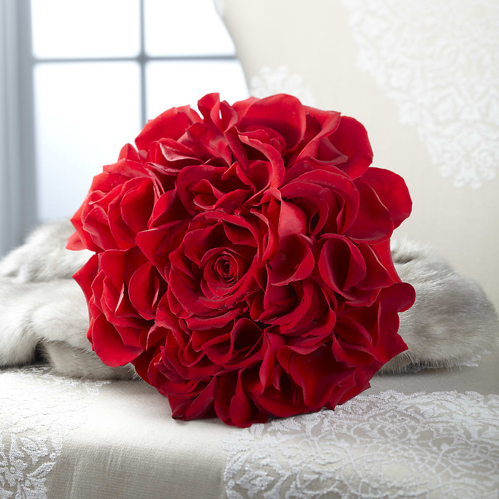 Composite Rose Bouquet – Babes Floral Design Llc, Old Fort NC